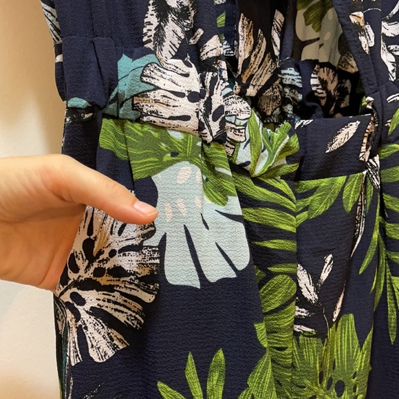 Tropical flowy jumpsuit - Picture 5 of 11